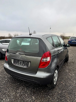 Mercedes-Benz A Class manual , benzina euro 5 - imagine 7