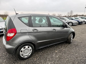 Mercedes-Benz A Class manual , benzina euro 5 - imagine 5