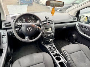 Mercedes-Benz A Class manual , benzina euro 5 - imagine 19