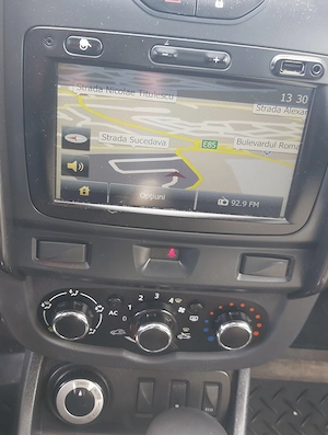 Dacia Duster 2014 , 1,5 dci, tractiune integrala - imagine 9