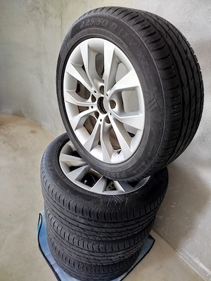 Vând Roti BMW X1 Dot 2025.225/50/R17.Preț 250€ - imagine 2