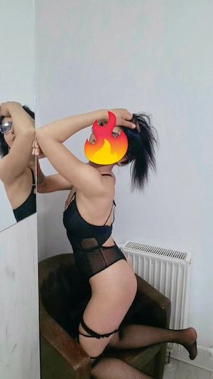 Buna! Numele meu este Andreea! Noua in orasul tau! Doar 2 zile! - imagine 1