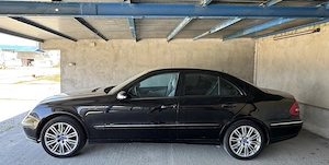 Vand Mercedes E 320 din 2006