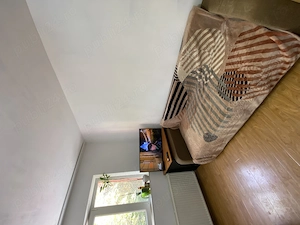 Proprietar vand garsoniera etaj1 UMT
