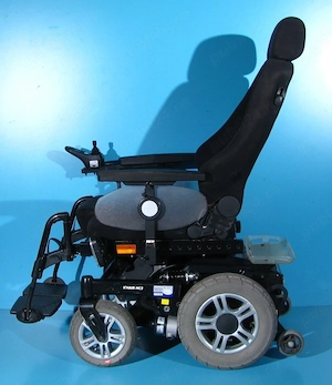 Carucior electric Meyra IChair MC3 invalizi