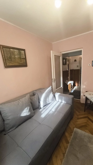 Apartament 3 camere de vânzare   Ultracentral Petroșani - imagine 3