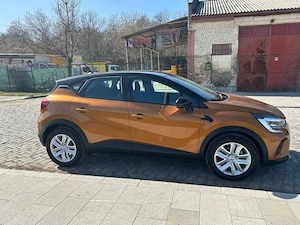 Renault Captur Full Hybrid cu doar 3000km  - imagine 5