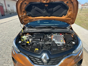 Renault Captur Full Hybrid cu doar 3000km  - imagine 6