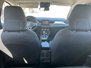 Renault Captur Full Hybrid cu doar 3000km  - imagine 10