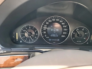 Vand Mercedes E220 cdi,stare perfecta de functionare,foarte intretinuta dupa cum se vede si in poze - imagine 6