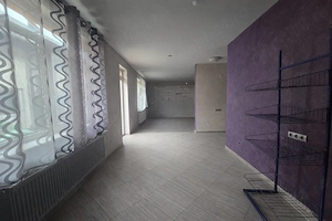 De închiriat spațiu comercial zona Cipariu - imagine 3