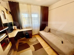 Apartament 2 camere, semidecomandat, mobilat, cu loc de parcare zona - Rogerius - imagine 4