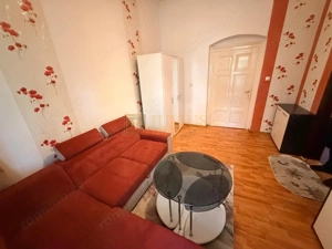 2 camere| Iosefin-vis a vis de Bega |zona superba| loc de parcare| curte comuna| - imagine 9