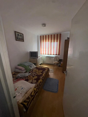 vand apartament 3 camere zona Iruc, - imagine 3