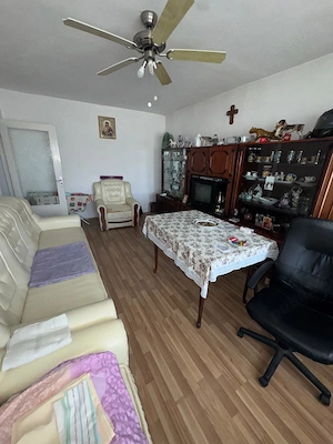 vand apartament 3 camere zona Iruc, - imagine 5