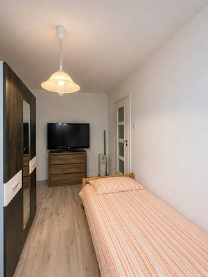 Apartament cu 3 camere - Parter - langa spitlalul judetean - IMOBIHOR  - 84 900   - imagine 7