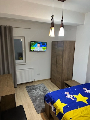 Regim hotelier 1 mai 2 camere decomandate - imagine 2