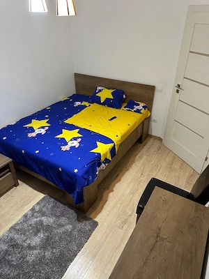 Regim hotelier 1 mai 2 camere decomandate