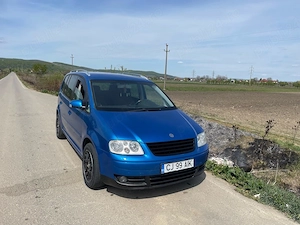 vw touran 2.0 TDI 7 locuri  - imagine 3