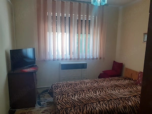 Vanzare  Apart. 3 camere cf.2, semidec., et.2 din 4, mobilat si supr. utila 44.mp. Zona Viziru 1,    - imagine 2