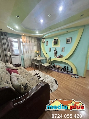 Apartament 4 camere de vânzare, Micro 38, mobilat și utilat,  - imagine 2