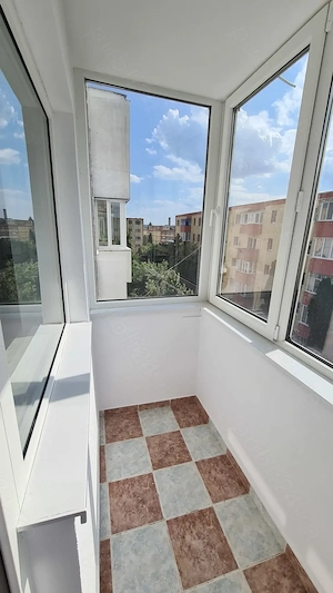 Apartament 2 camere, et 3, semidecomandat, 39.22mp, zona Micro 3 - imagine 9