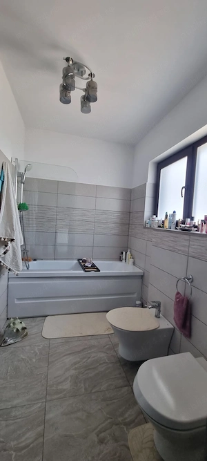 Vand vila noua, mobilata, zona linistita in Stefanesti, jud. Arges - imagine 7