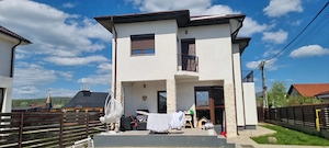 Vand vila noua, mobilata, zona linistita in Stefanesti, jud. Arges