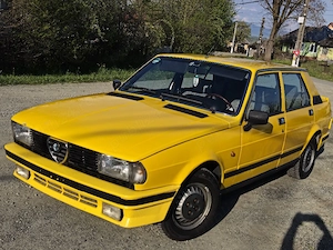 Alfa Romeo giulieta retro  - imagine 2