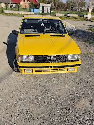Alfa Romeo giulieta retro  - imagine 9