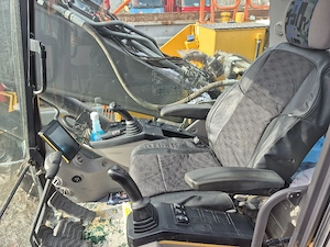 Vand Excavator volvo ec250 - imagine 4