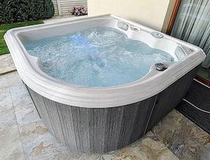 Jacuzzi exterior Artesian Spas 