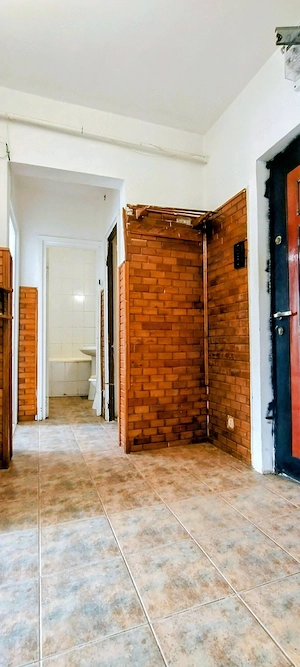 ETAJ 1 Persoană fizică - Apartament Podu Ros Nicolina - imagine 5