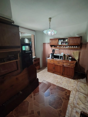 Vand urgent apartament 2 camere zona Confectii, Abatorului Bl 20 Etajul 1 - imagine 5