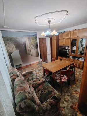 Vand urgent apartament 2 camere zona Confectii, Abatorului Bl 20 Etajul 1 - imagine 8