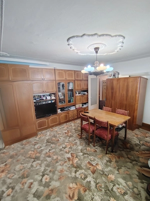 Vand urgent apartament 2 camere zona Confectii, Abatorului Bl 20 Etajul 1 - imagine 10