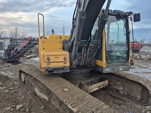 Vand Volvo EC 210 - imagine 2