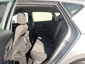 Seat Leon 1.6 Tdi 105 Cp - imagine 19