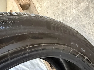 Anvelope iarna Pirelli 245/50/R19 .Achizitionate de noi,cu factura ,folosite 1 Saxon 2025/2026. - imagine 4