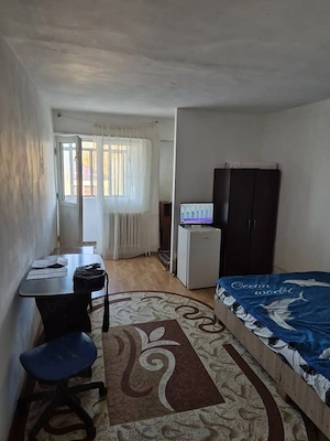 Garsoniera de inchiriat