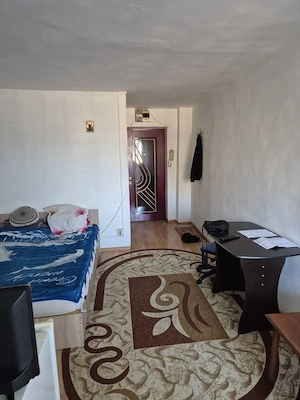 Garsoniera de vanzare