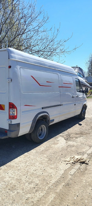 Mercedes Benz  Sprinter 411CDI cu punte dubla 3,5 tone  - imagine 4