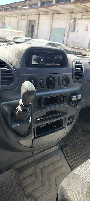 Mercedes Benz  Sprinter 411CDI cu punte dubla 3,5 tone  - imagine 9