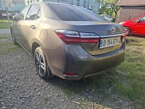 Toyota Corolla 2018 - imagine 5