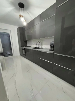 GIROC - 3 CAM - 2 BAI - LIFT - ZONA BUNA - MOBILAT SI UTILAT - SPATIOS