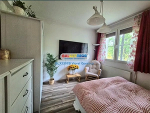 Apartament 3 camere, 2 bai centrala proprie,renovat, bloc tip H, Titan