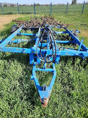 De vanzare utilaje agricole ( disc, plug, sneck)k