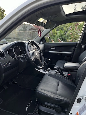 Suzuki Grand Vitara X30 4x4 Full Option - imagine 6