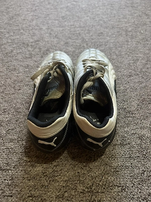 vand papuci de fotbal cu crampoane puma  - imagine 3