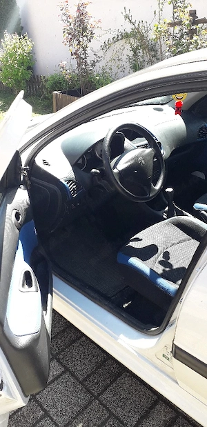  Peugeot 206+, an 2011, stare f buna - imagine 3